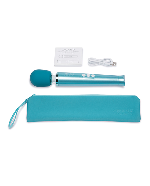 Thumbnail for Le Wand Dive Submersible &amp; Rechargeable Vibrating Massager - Blue